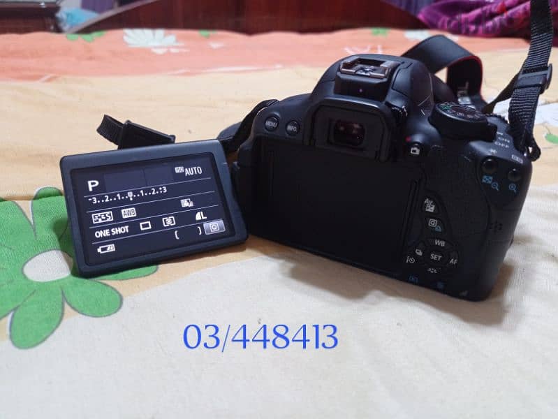 canon 700 d 3