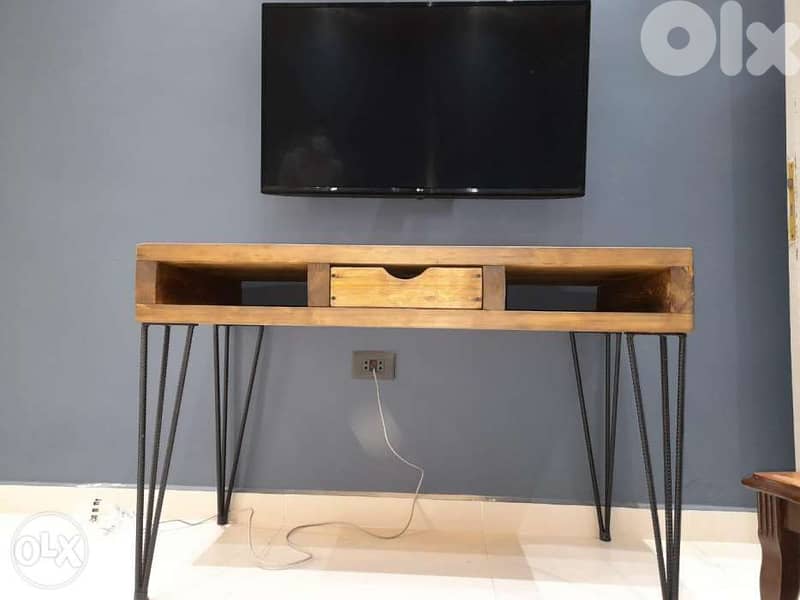 Tv unit wood creative stand ستاند تلفزيون خشب 0
