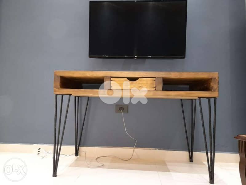 Tv unit wood creative stand ستاند تلفزيون خشب 3