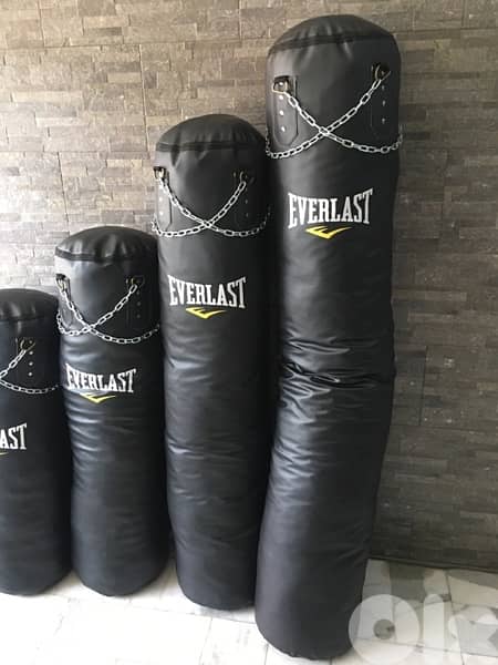 boxing bag new best quality we have also all sports equipment 2