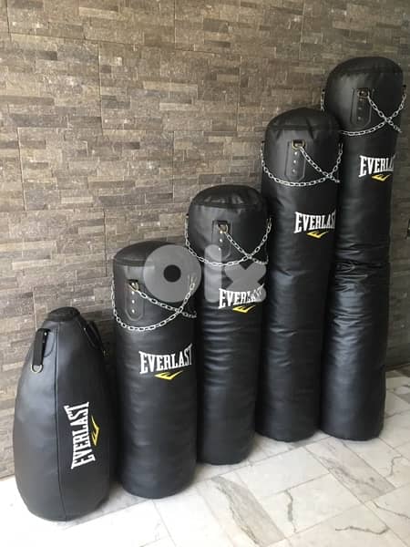 boxing bag new best quality we have also all sports equipment 4