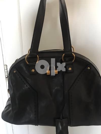 DIOR sac muse Leather looks like new