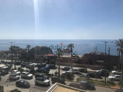 شقة 280م للبيع في الروشة