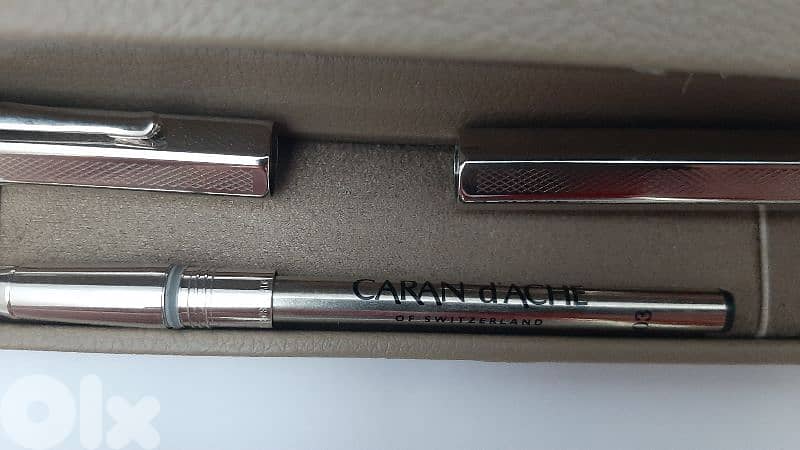 Caran d'Ache 11