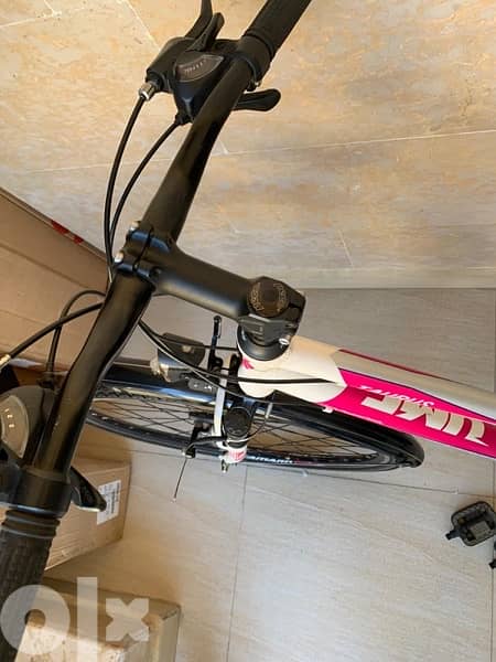 brand  new women’s bike 8