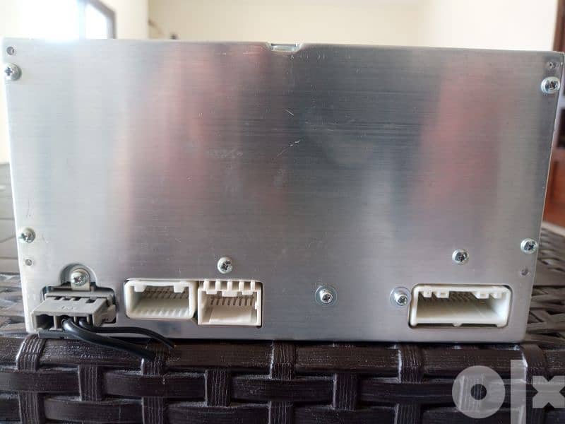 Car Audio Tuner/CD/MP3 Player with AUX 2