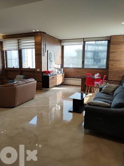 جلي وتلميع بلاط