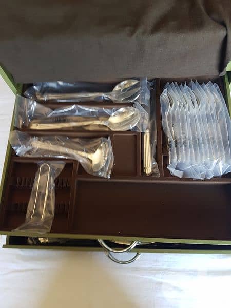 Christofle Aria silver-plated series cuttlery set of 133 pieces 4