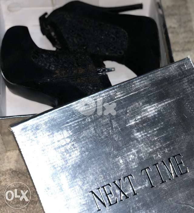 women shoes, ankle boots, black, mokhmal & with dentelle 2