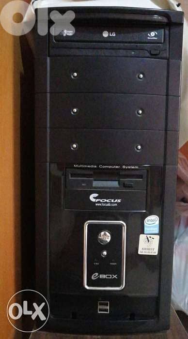 Focus Ebox + LCD Monitor Computer Windows XP Professional 0