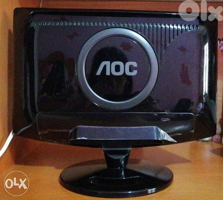 Focus Ebox + LCD Monitor Computer Windows XP Professional 2