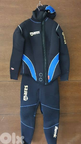 3mm , 5mm ,7mm 9mm wet suit , dry suit 7