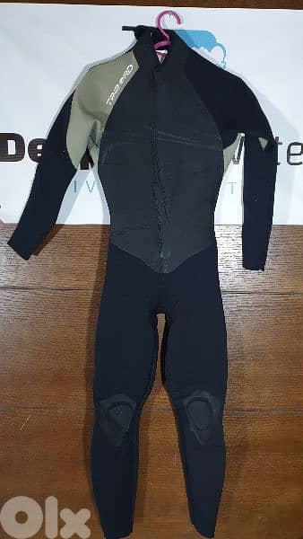 3mm, 5mm, 6mm 7mm 9mm wet suits , dry suits 12