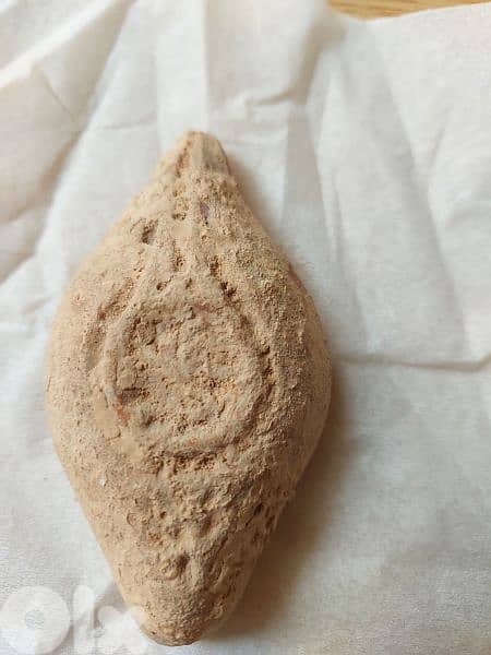 Ancient Terracotta clay  Roman Oil Lamp in third century CE 1