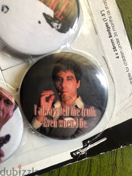collectibles 4 Badge Pack, SCARFACE ,Pack 1, (4 x 38mm Badges 1