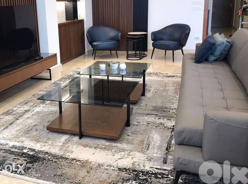 Center table 0