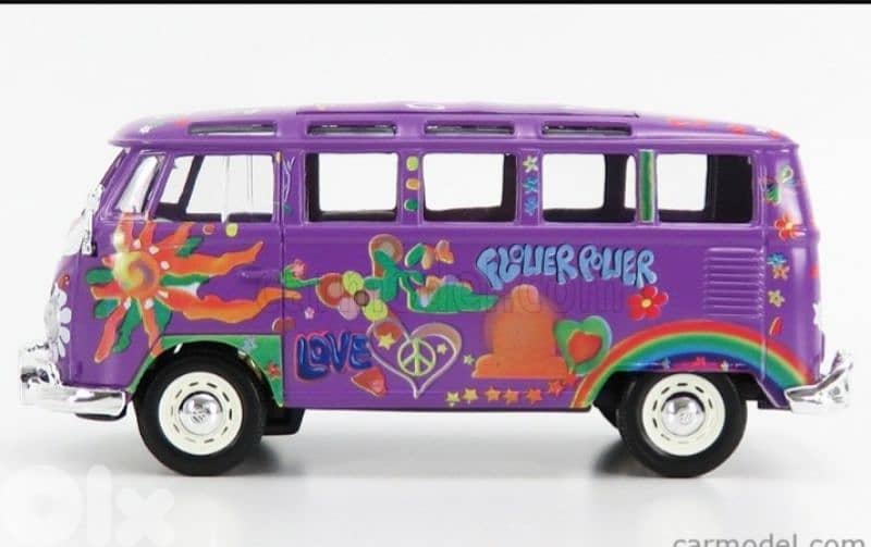 Volkswagen Van "Samba" diecast car model 1:24. 1