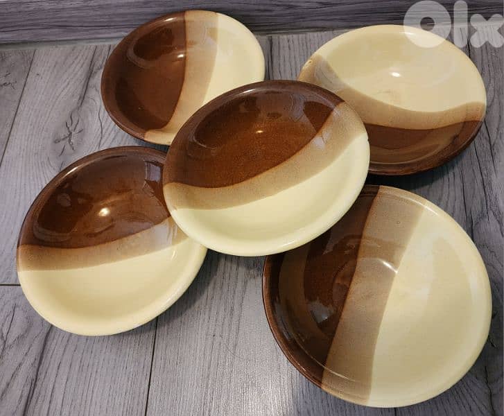 Garage sale: Soup Bowl, Tray, mezze plates, popcorn pot and more 3