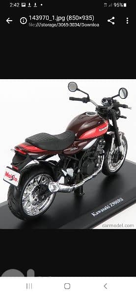 Kawasaki Z900RS diecast motorcycle model 1:12. 3