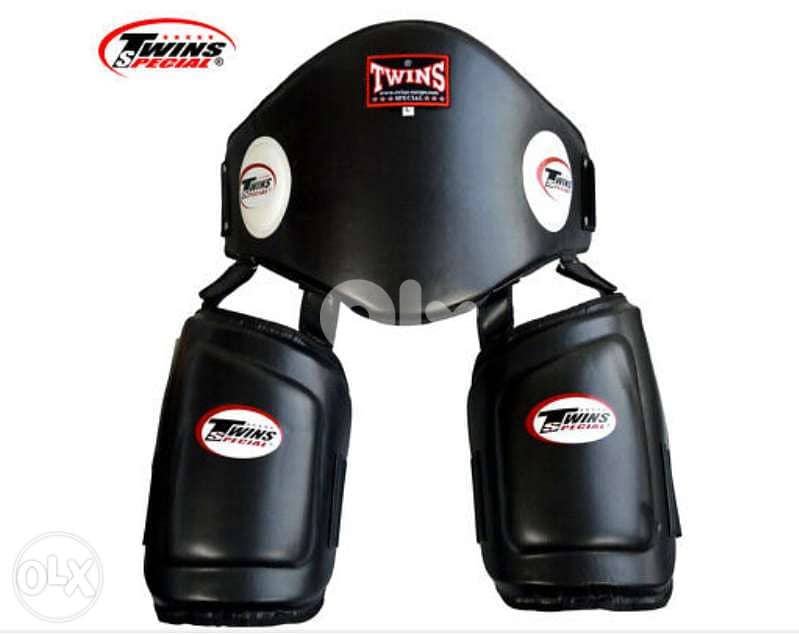 New Twins Belly Protection Pads 0