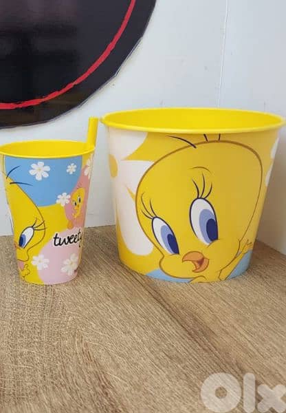 pop corn and crackers bowls 1