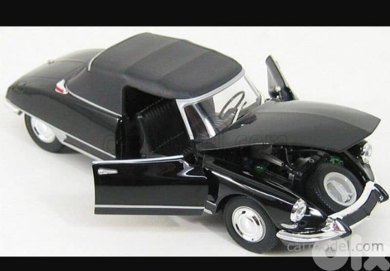 Citroën DS 19 Cabriolet diecast car model 1:24 3