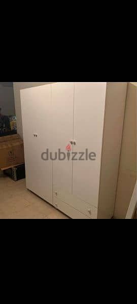 wardrobe 0