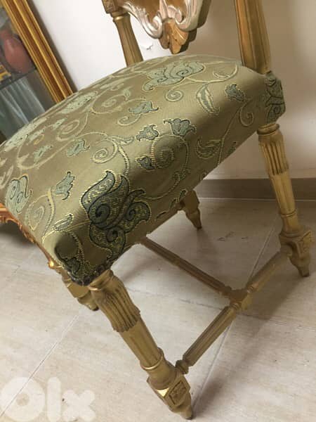 Wooden Chairs  ( 2 )كرسي حفر عدد 6