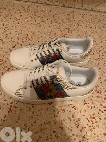 Desigual 2