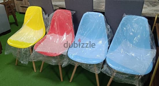 Lili chairs all colors.   كرسي ليلي عضم كل الالوان