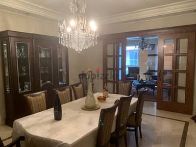 330m 4Bedroom Rizk Hospital Achrafieh Beirut