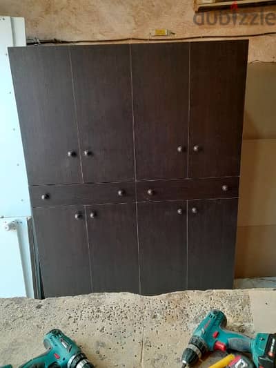 خزانة أربع درف طبقين