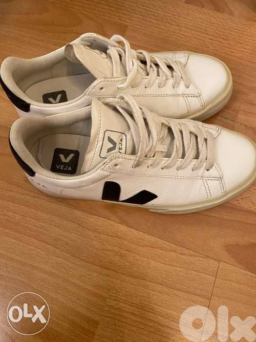 Veja sneakers, almost new. 0