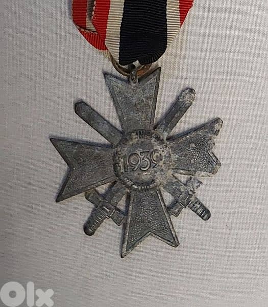 German Nazi  Hitler Medal related to the World War II " 1939- 1945" 1