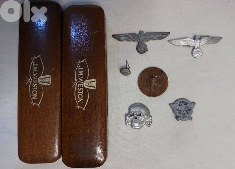 Set of seven German Nazi items related to World War II 1939 to 1945 0