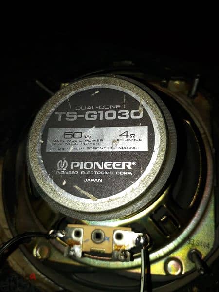 سبيكرات بايونير ألأصليات  صنع اليابان ٤ أوم  لزوم السيارة 6