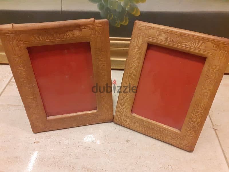 كادر صور أنتيك جلد عدد٢ منقوشين 0