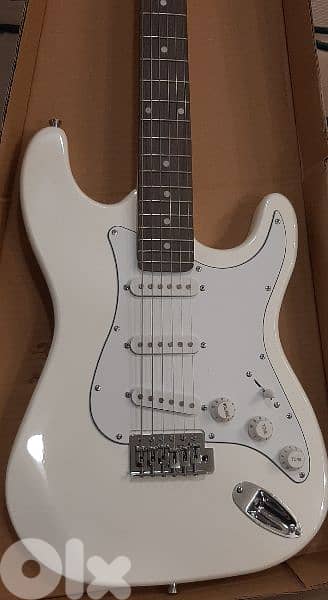 electric guitar Hoffner brand new in box  غيتار الكتريك 0
