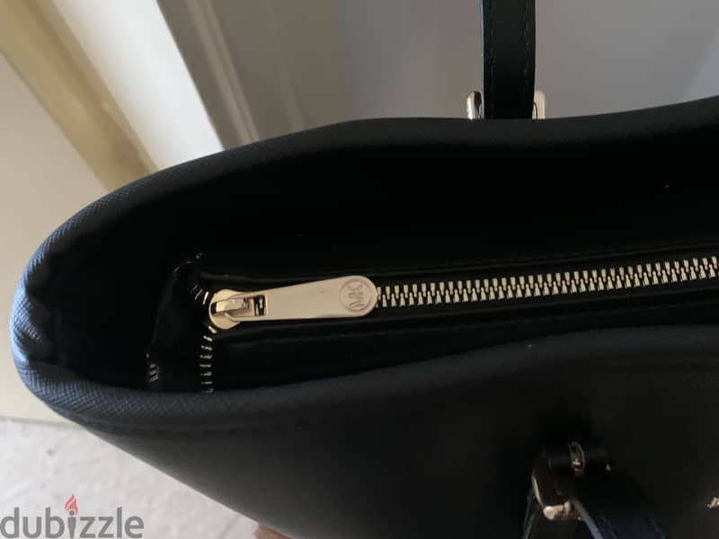 Michael kors hand bag leather 5