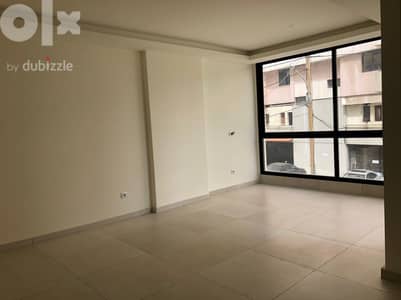 شقة 140م للبيع في الاشرفية