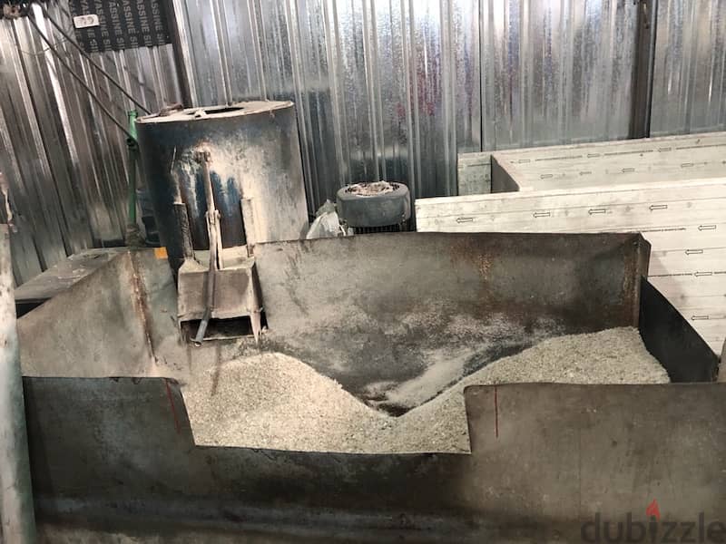 مكنة حب نايلون +  عجانة +  مولد كهرباء ١٥٠ kva 1