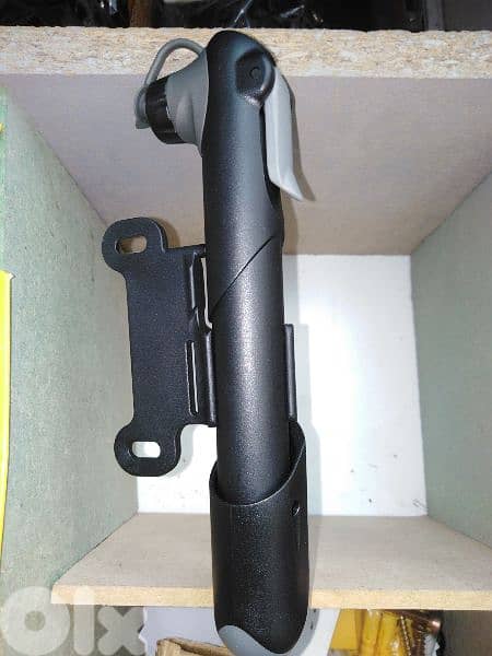 bike pump 2