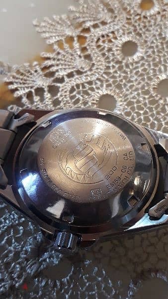 ساعة اورينت 6