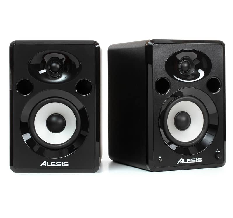 Alesis Elevate 5 Studio Monitors 1