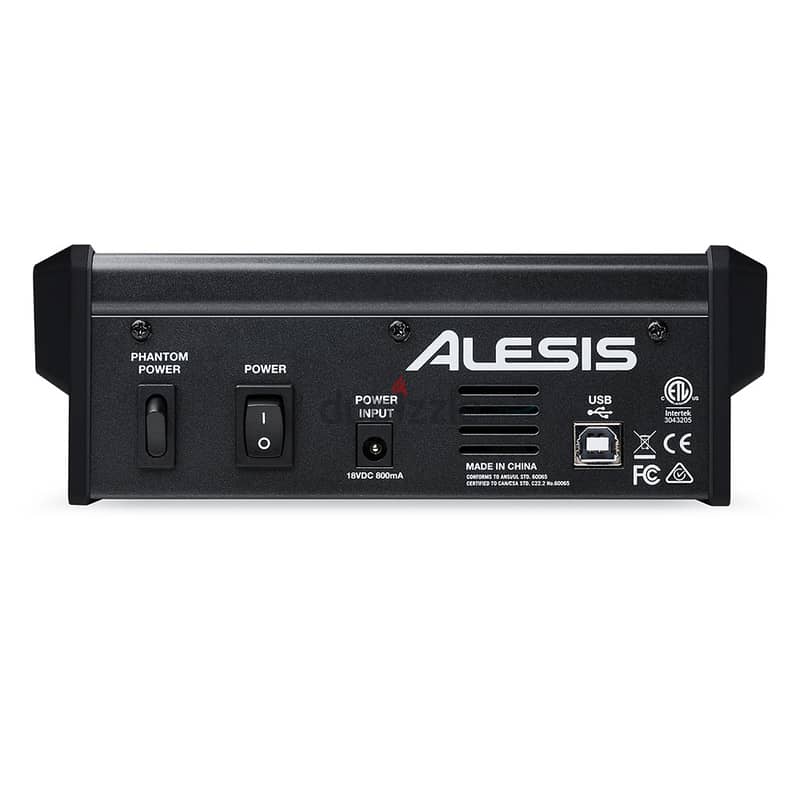 Alesis MultiMix MM4 2 mic in 3