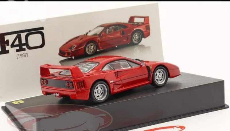 Ferrari F40 (1987) diecast car model 1;43. 4