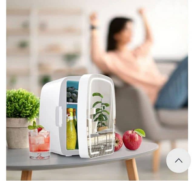 TACKlife compact refrigerator for food & cosmetics. 6