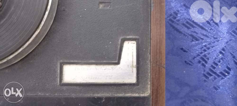 Wooden Old battery radio fm antique 1980 0