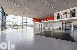 Showroom In Verdun Prime (350Sq) 4 Facades (BT-729) 0