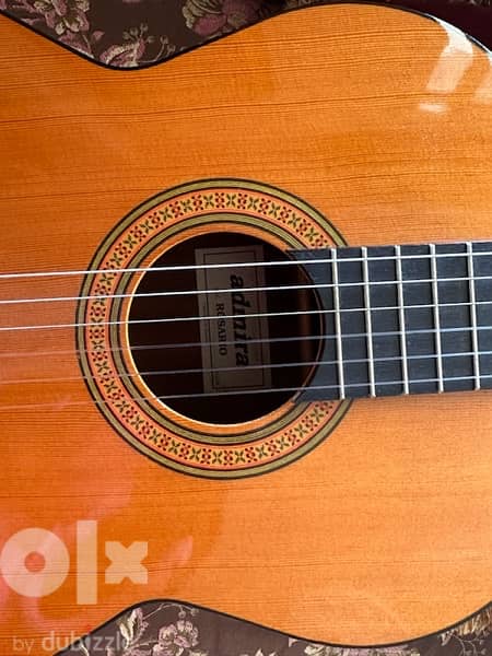 Spanish Classical Guitar VERY GOOD PRICE 1